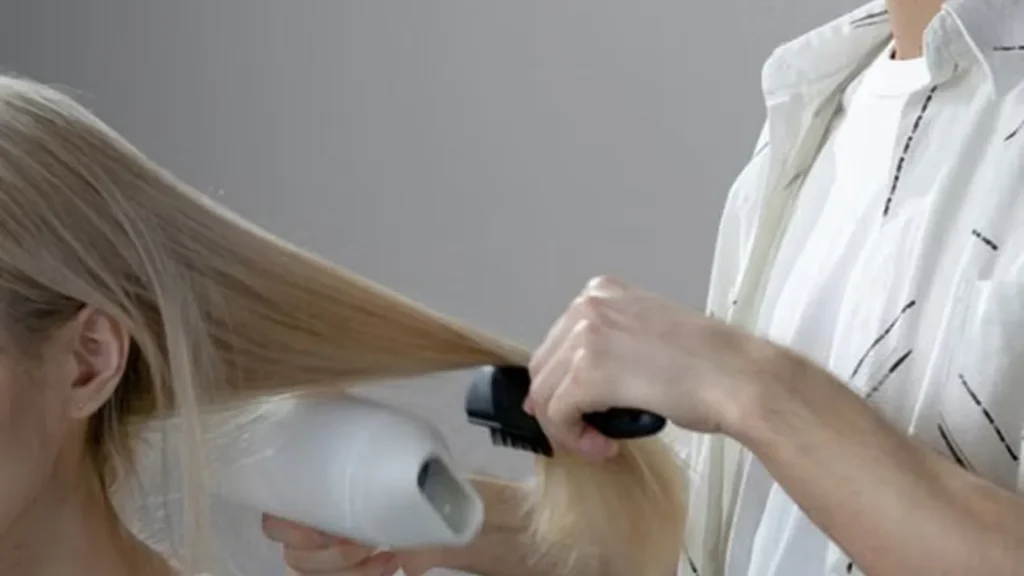 Dyson Airwrap i.d. وShark FlexStyle بعد أن تختفي حماسة فتح الصندوق